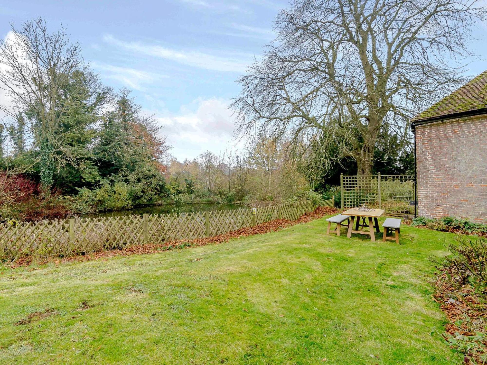 Moorhen Cottage Hollingbourne Kültér fotó